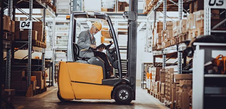 Cómo obtener el carné de carretillero elevador: Requisitos, validez y dónde realizar el curso homologado.